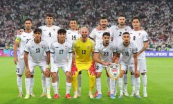 المنتخب العراقي يطير إلى مسقط ويواصل استعداداته لمواجهة عُمان